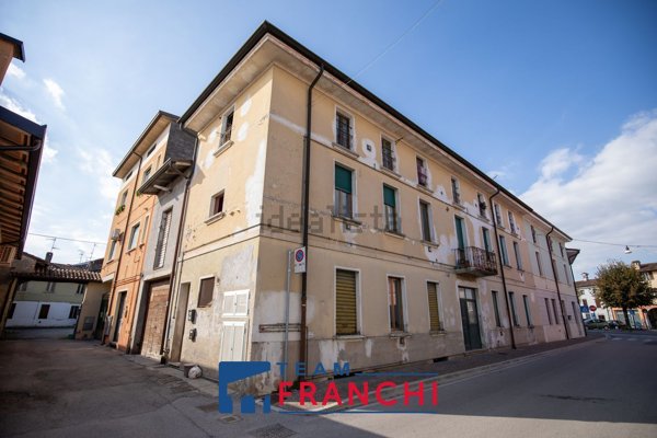 appartamento in vendita a Gambara