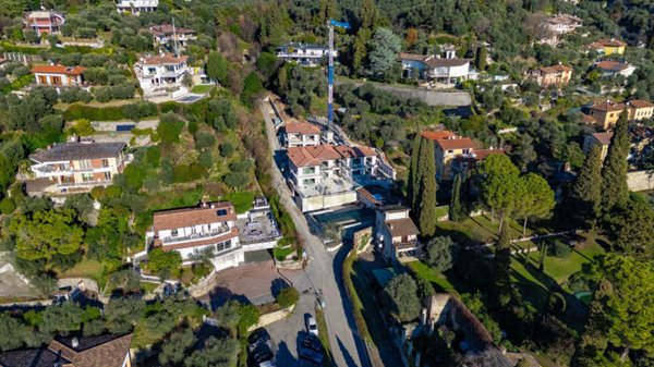 appartamento in vendita a Gardone Riviera