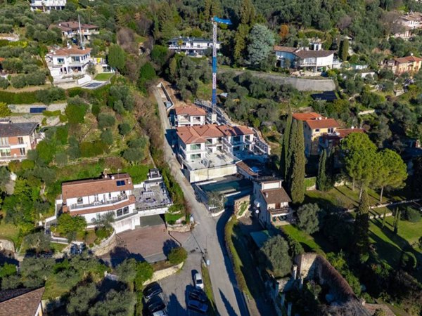 appartamento in vendita a Gardone Riviera