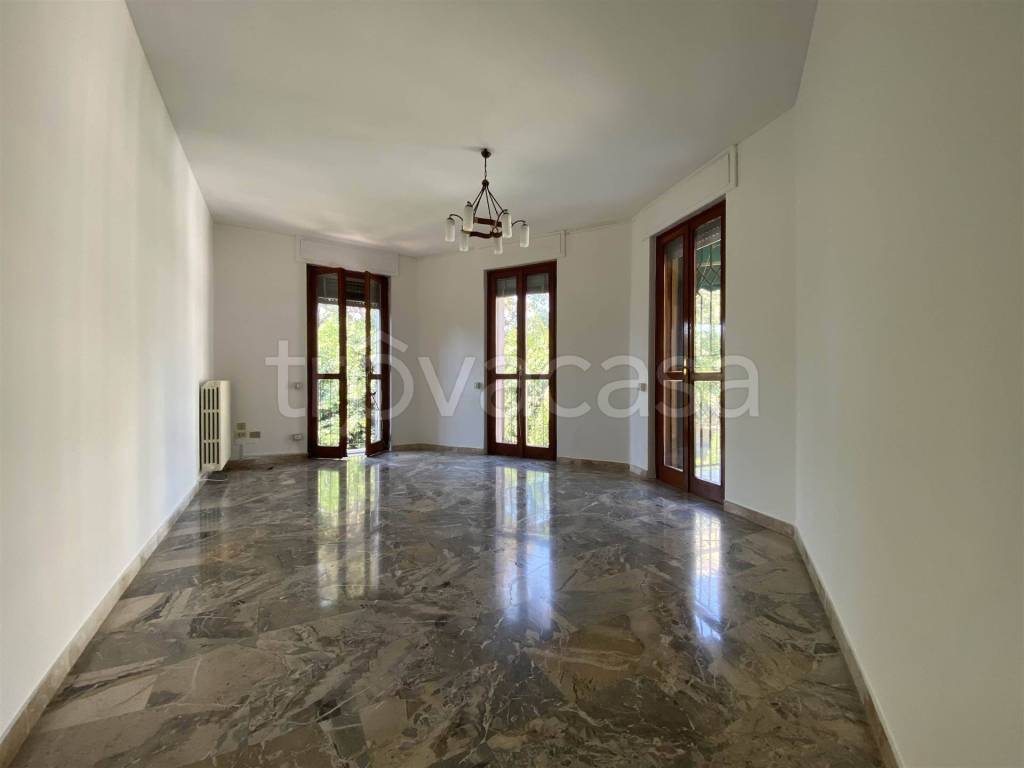 appartamento in vendita a Gardone Riviera