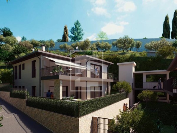 appartamento in vendita a Gardone Riviera in zona Fasano