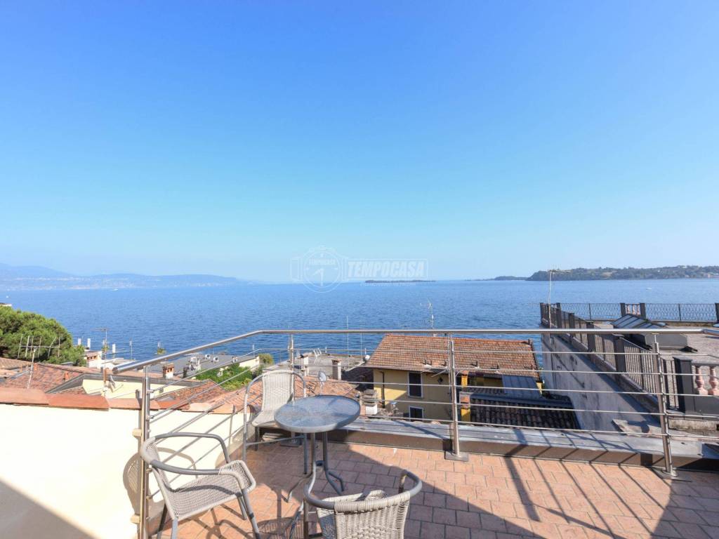 casa indipendente in vendita a Gardone Riviera