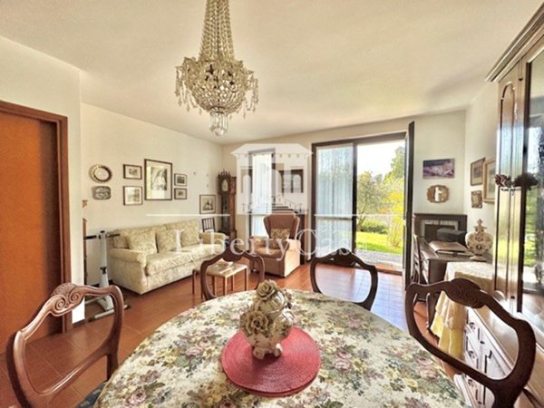 casa indipendente in vendita a Gardone Riviera