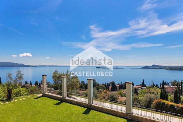 casa indipendente in vendita a Gardone Riviera