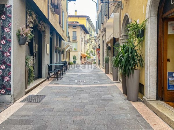 appartamento in vendita a Gardone Riviera