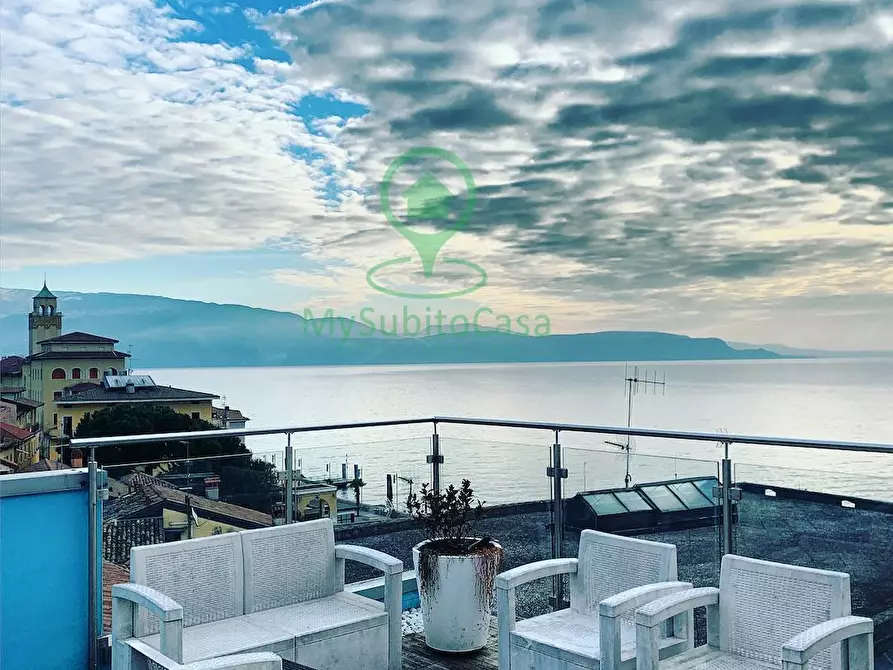 casa indipendente in vendita a Gardone Riviera