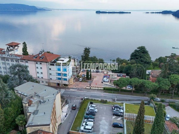 appartamento in vendita a Gardone Riviera