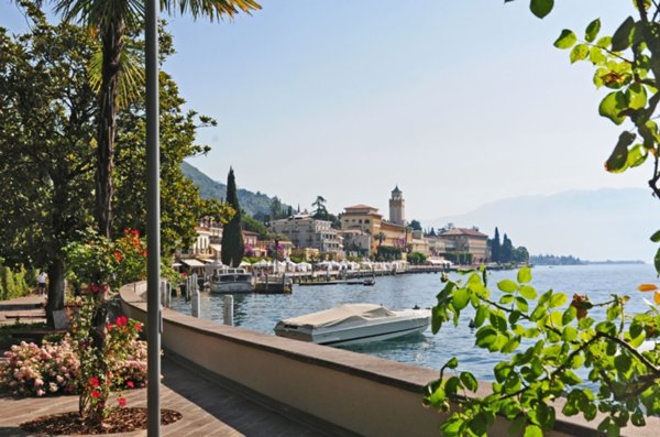 appartamento in vendita a Gardone Riviera