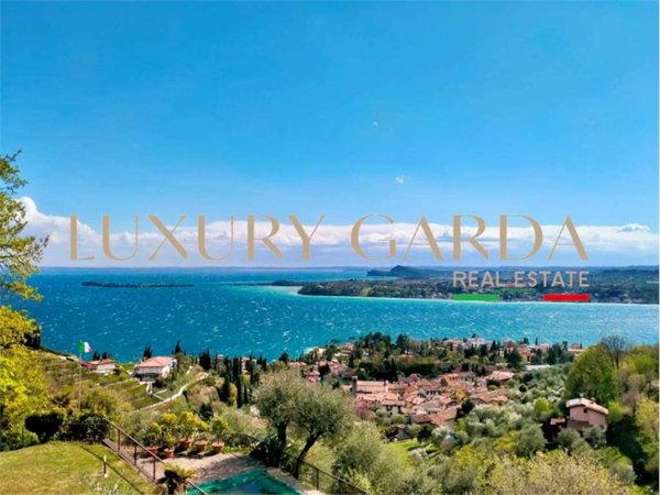 casa indipendente in vendita a Gardone Riviera