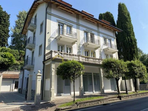 appartamento in vendita a Gardone Riviera