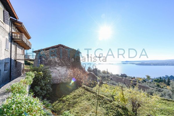 casa indipendente in vendita a Gardone Riviera