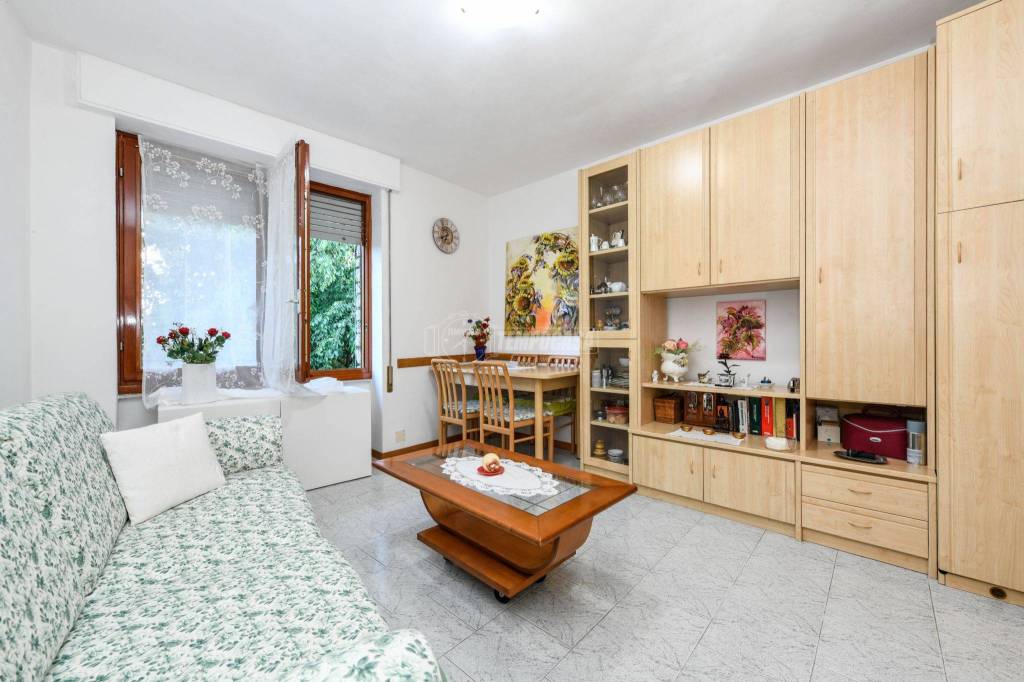 appartamento in vendita a Gardone Riviera