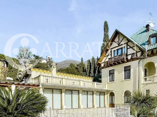 casa indipendente in vendita a Gardone Riviera