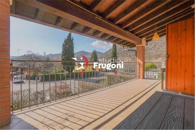 appartamento in vendita a Gardone Riviera in zona San Michele