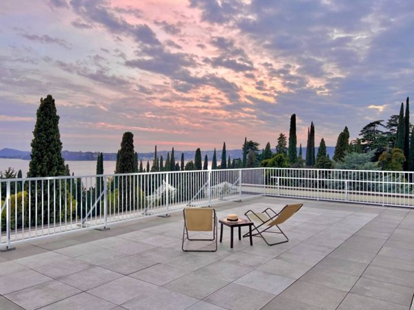 appartamento in vendita a Gardone Riviera