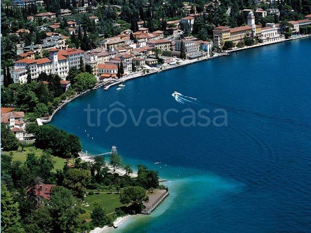 negozio in vendita a Gardone Riviera
