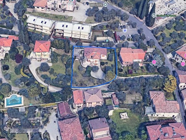 casa indipendente in vendita a Gardone Riviera