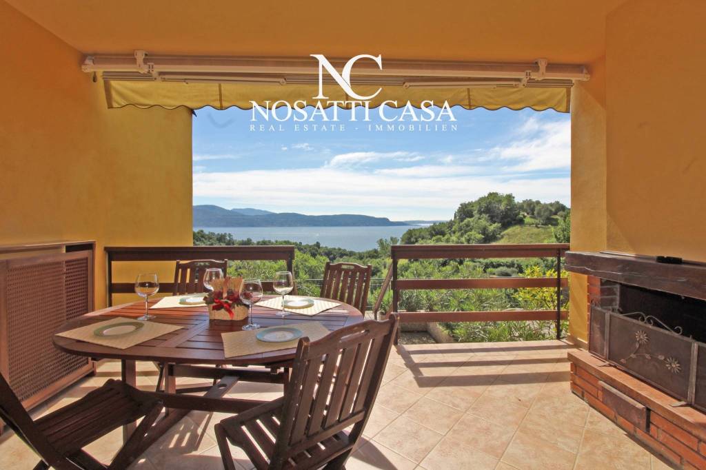 appartamento in vendita a Gardone Riviera