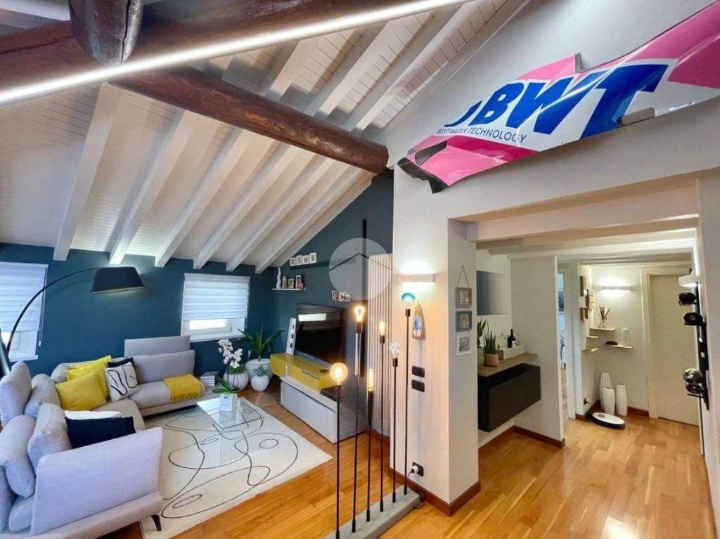 appartamento in vendita a Gardone Riviera