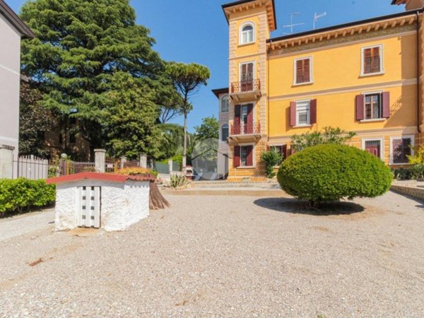 appartamento in vendita a Gardone Riviera