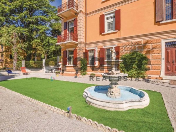 appartamento in vendita a Gardone Riviera