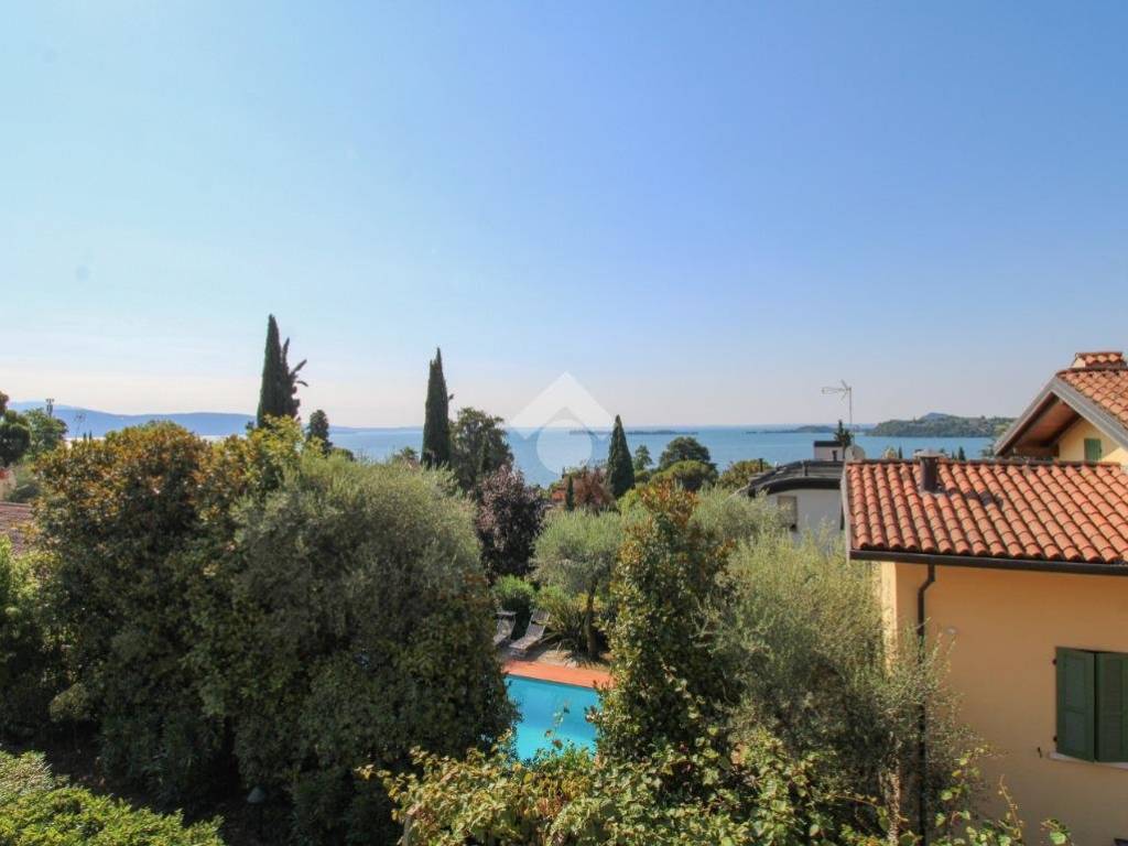 casa indipendente in vendita a Gardone Riviera