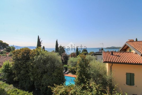 casa indipendente in vendita a Gardone Riviera