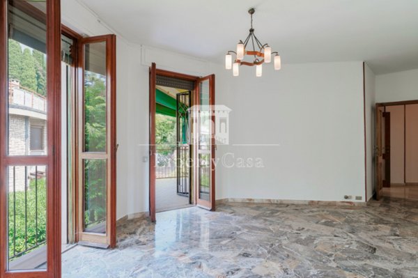 appartamento in vendita a Gardone Riviera
