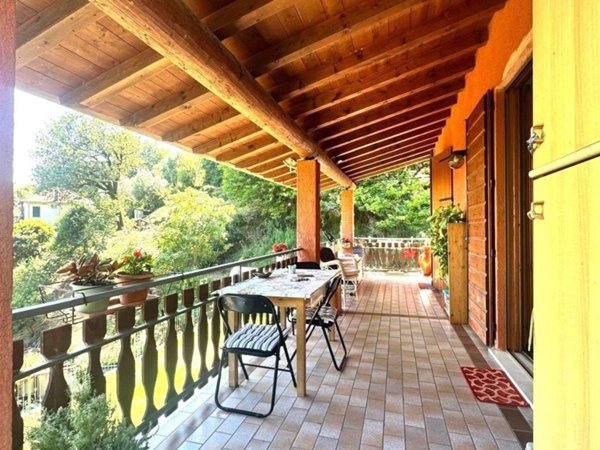 appartamento in vendita a Gardone Riviera