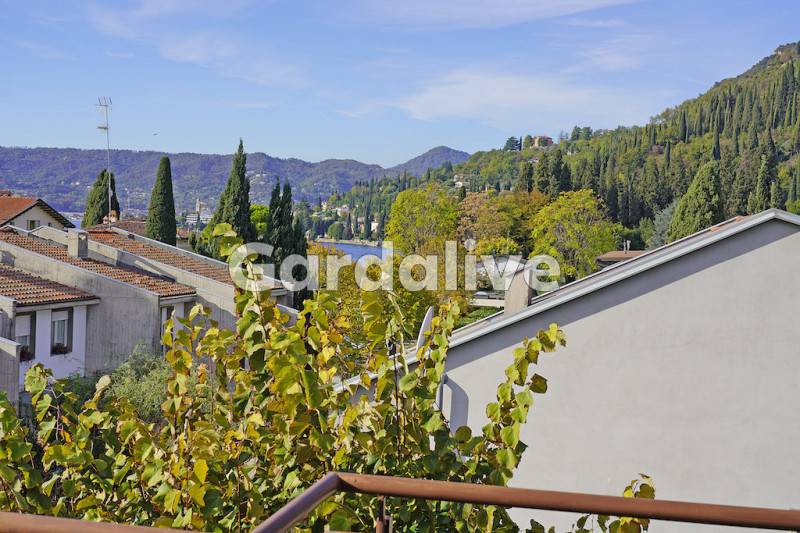 appartamento in vendita a Gardone Riviera