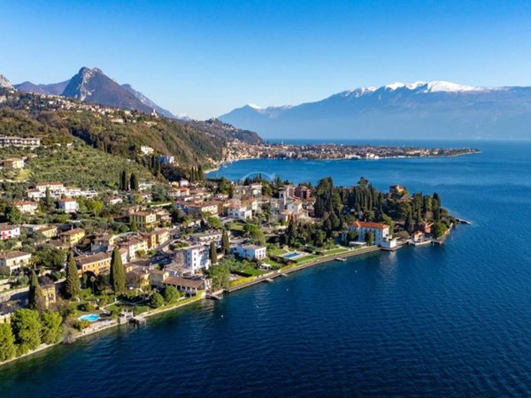 appartamento in vendita a Gardone Riviera