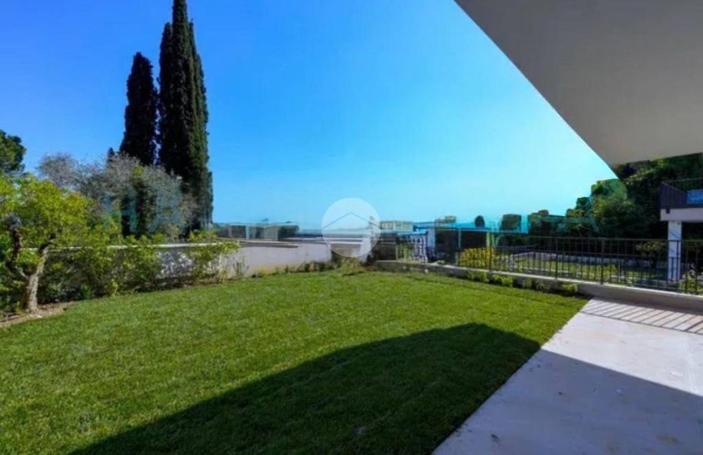 appartamento in vendita a Gardone Riviera