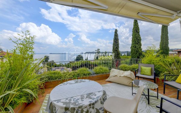 appartamento in vendita a Gardone Riviera