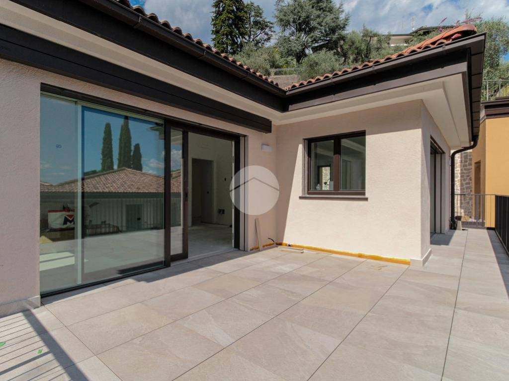 appartamento in vendita a Gardone Riviera