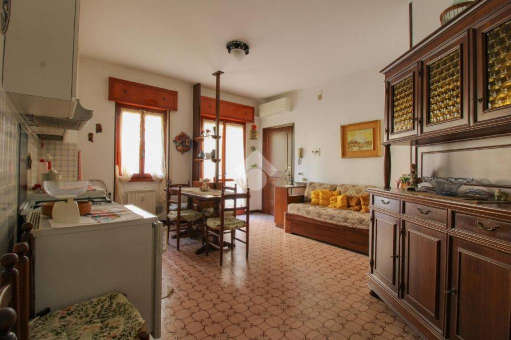 appartamento in vendita a Gardone Riviera