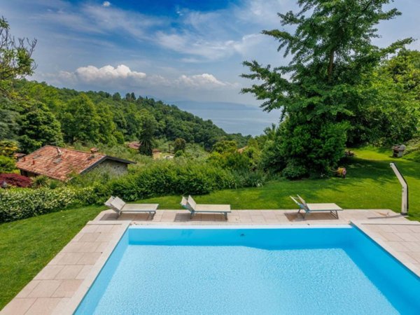 casa indipendente in vendita a Gardone Riviera