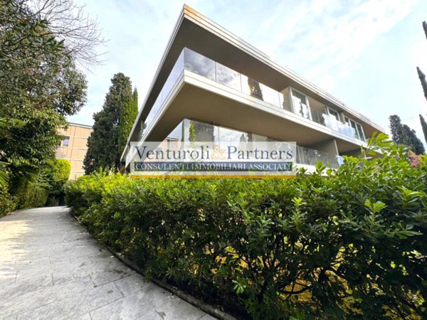 appartamento in vendita a Gardone Riviera