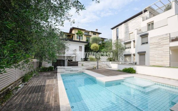 appartamento in vendita a Gardone Riviera