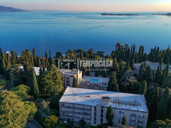 appartamento in vendita a Gardone Riviera