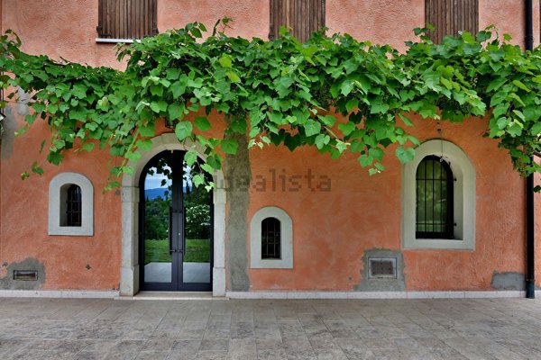 casa indipendente in vendita a Gardone Riviera