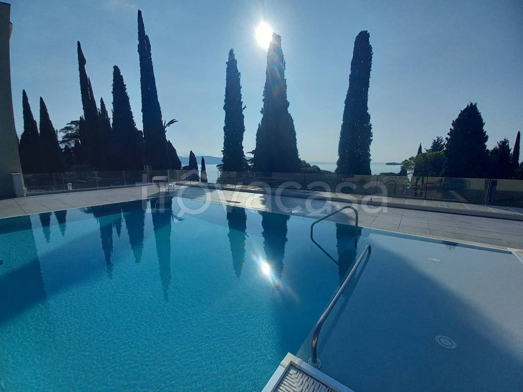 appartamento in vendita a Gardone Riviera