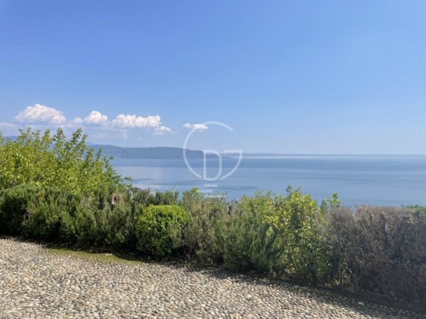 appartamento in vendita a Gardone Riviera