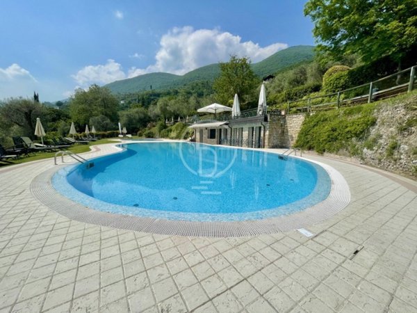 appartamento in vendita a Gardone Riviera