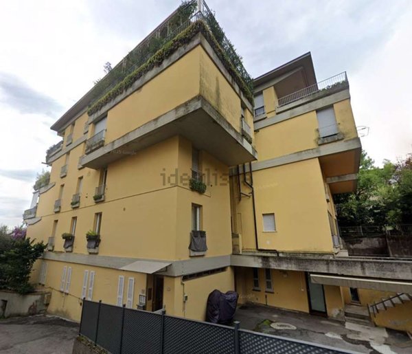 appartamento in vendita a Gardone Riviera