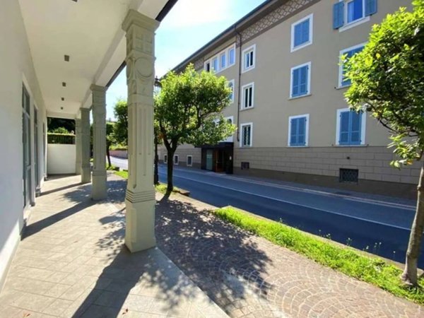 appartamento in vendita a Gardone Riviera