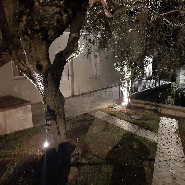 appartamento in vendita a Gardone Riviera