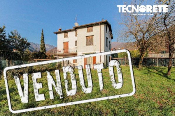 appartamento in vendita a Gardone Riviera in zona San Michele