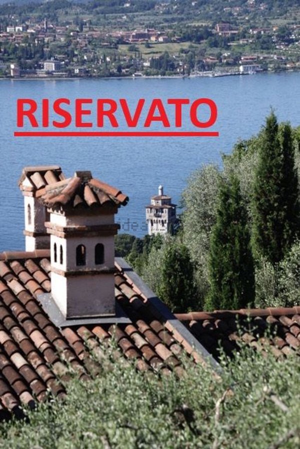 casa indipendente in vendita a Gardone Riviera