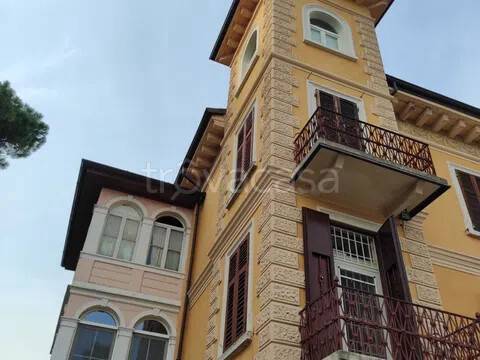 casa indipendente in vendita a Gardone Riviera
