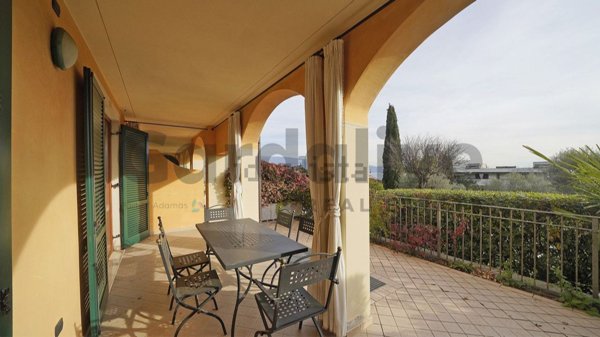 appartamento in vendita a Gardone Riviera